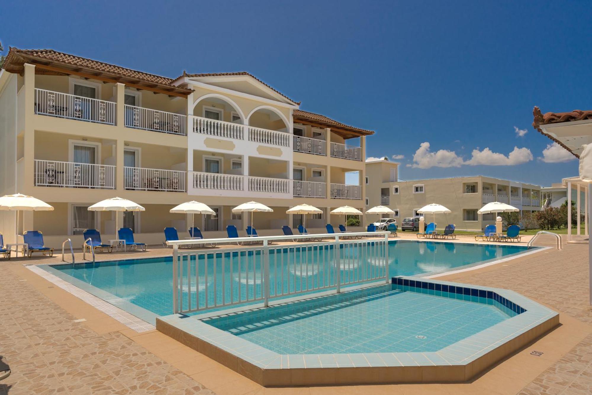 تسيليفي Manousis Aparthotel المظهر الخارجي الصورة